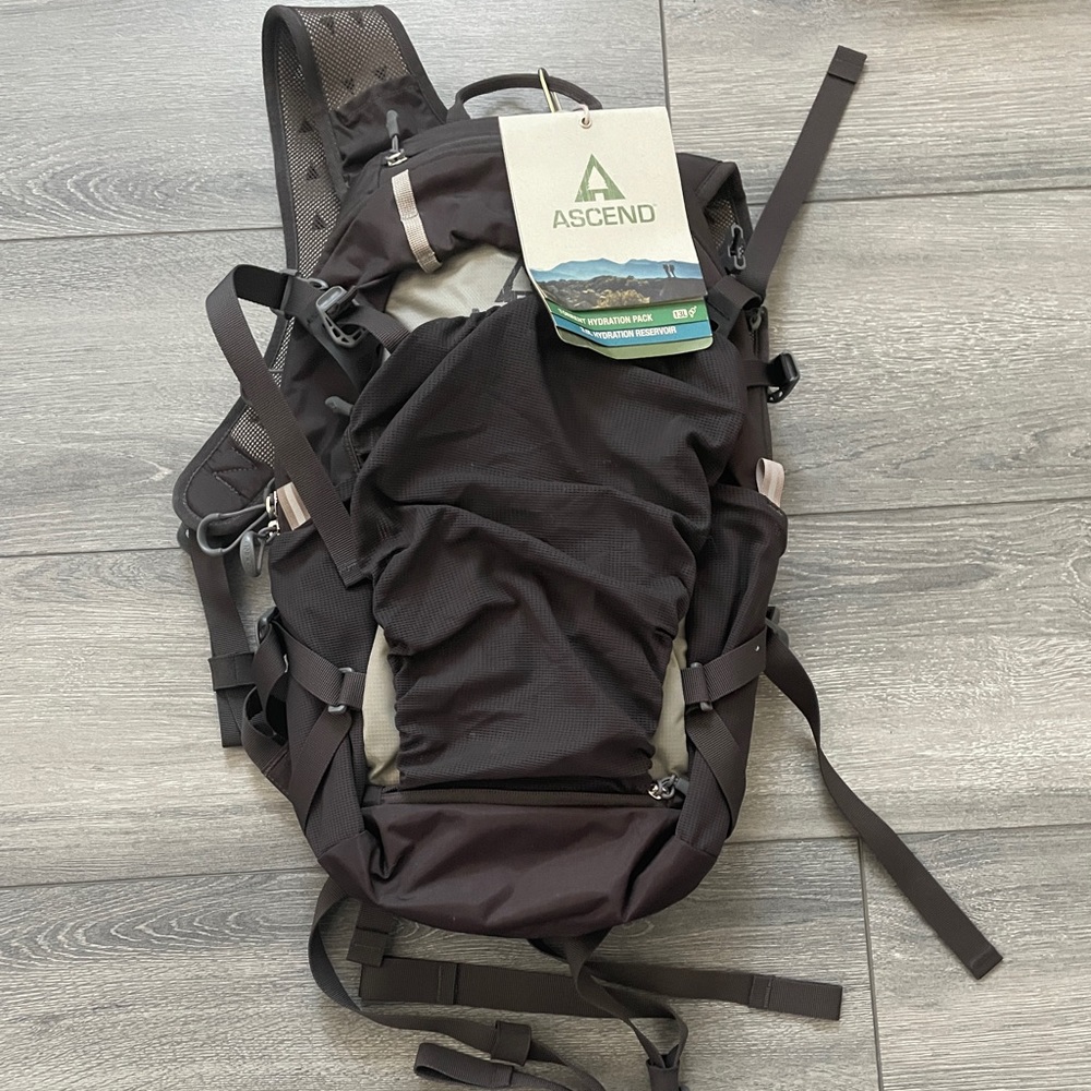 NWT Ascend Hiking Pack